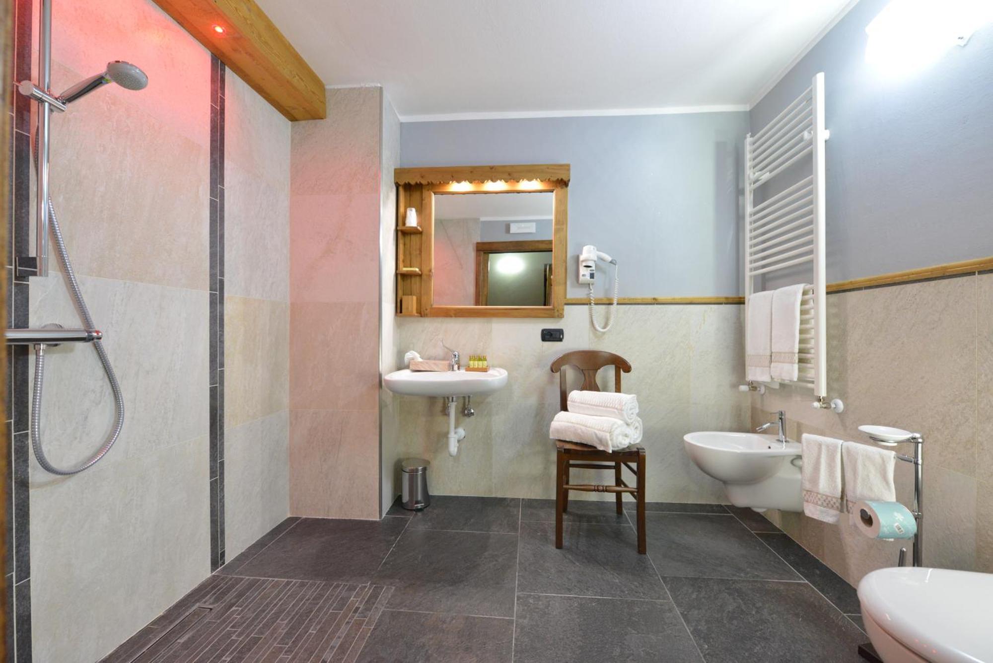 Mollino Rooms Breuil-Cervinia Extérieur photo