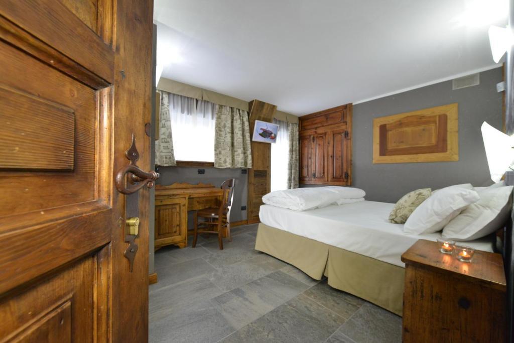 Mollino Rooms Breuil-Cervinia Chambre photo